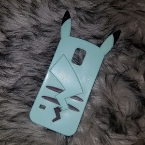 Mint Pikachu phone Case